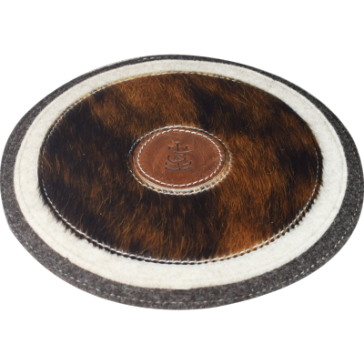 Dessous de plat rond peau de vache, 2 feutres et cuir