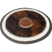 Dessous de plat rond peau de vache, 2 feutres et cuir